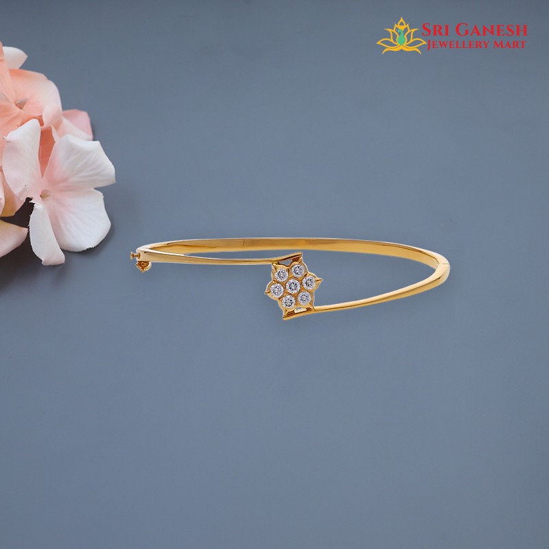 Ekta Diamond Bracelet