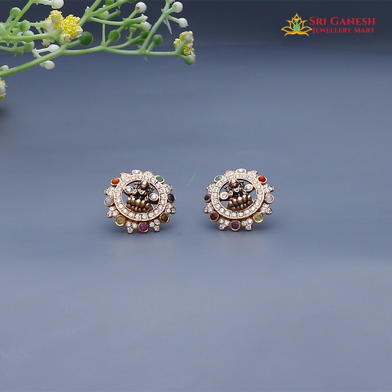 Aashcharya Diamond Stud