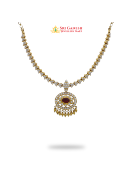 Taru Diamond Necklace