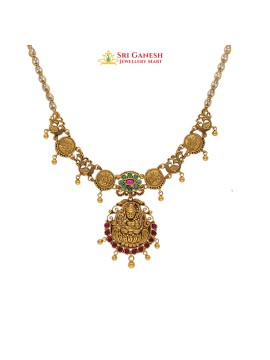 Gowri Short Necklace