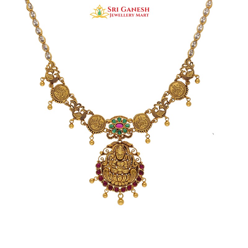 Gowri Short Necklace