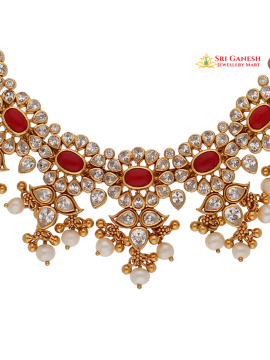 Bairavi Short Necklace