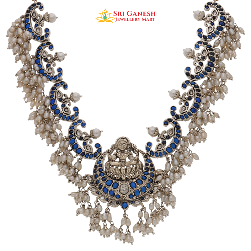 Prasuthi Guttapusalu Necklace