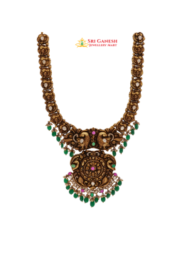 Yaadavi Long Necklace