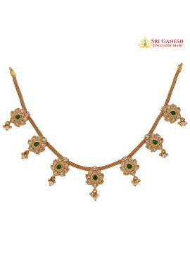 Naavya Short Necklace