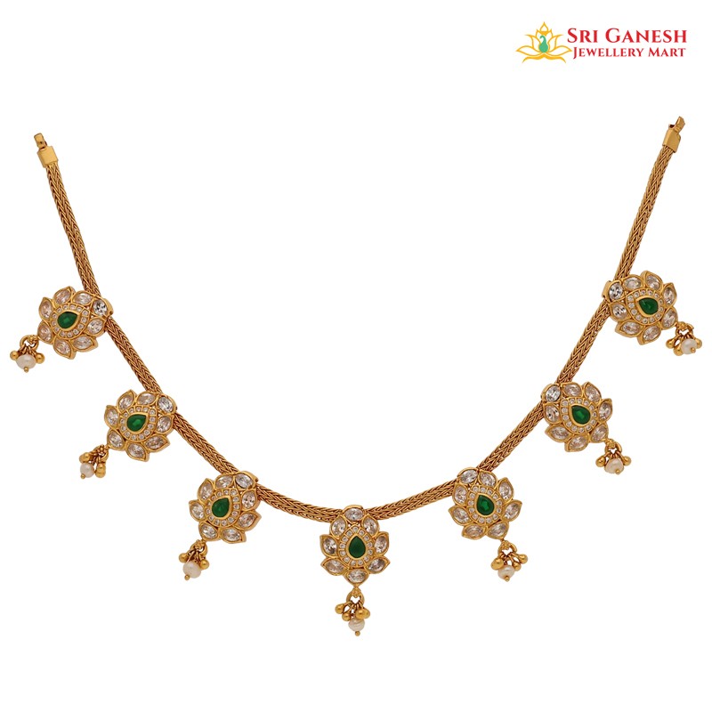 Naavya Short Necklace