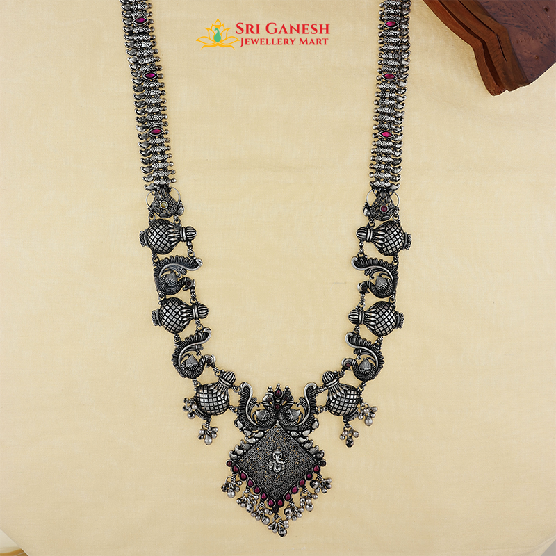 Anjali Long Necklace