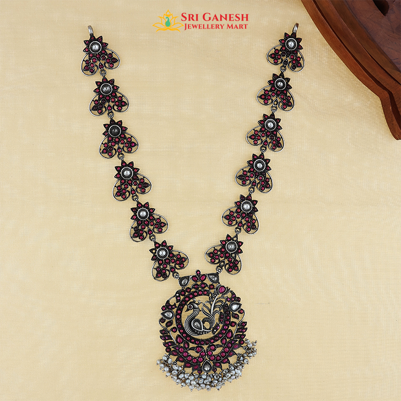 Vrunda Long Necklace