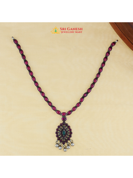 Smita Short Necklace