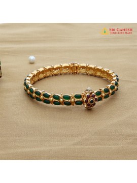 Jaitra Single Bangle