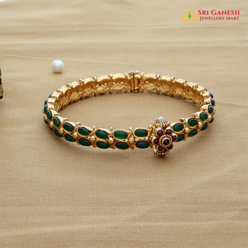 Jaitra Single Bangle