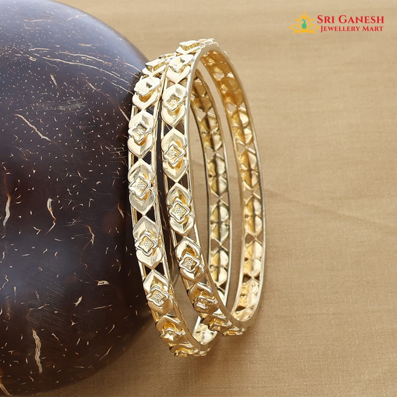 Vedant Bangle