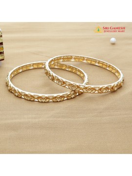 Vedant Bangle