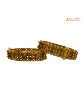 Vivaaha Gold Antique Bangle