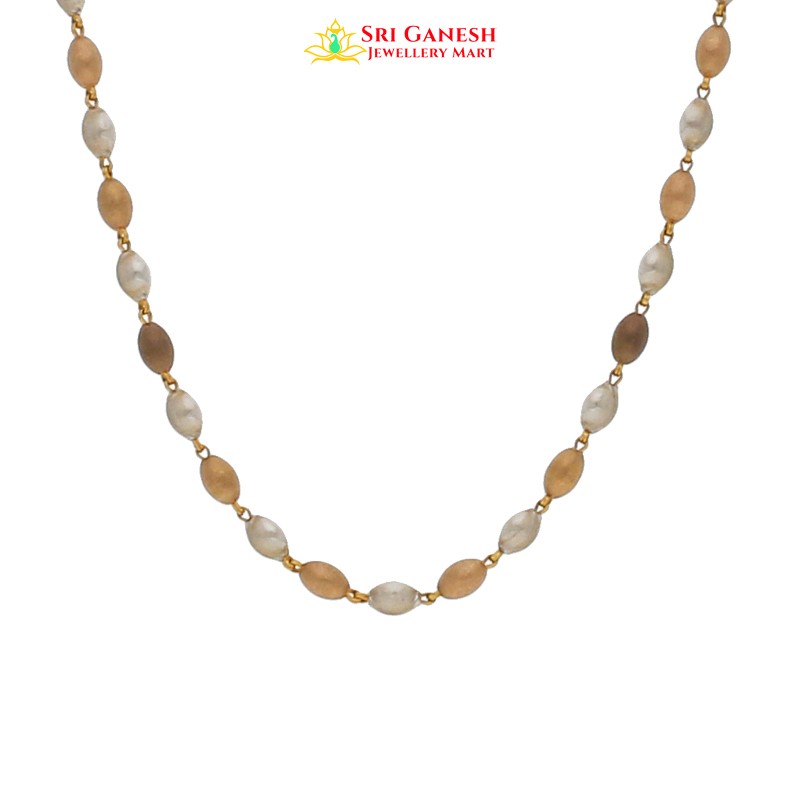 Aashni Chain