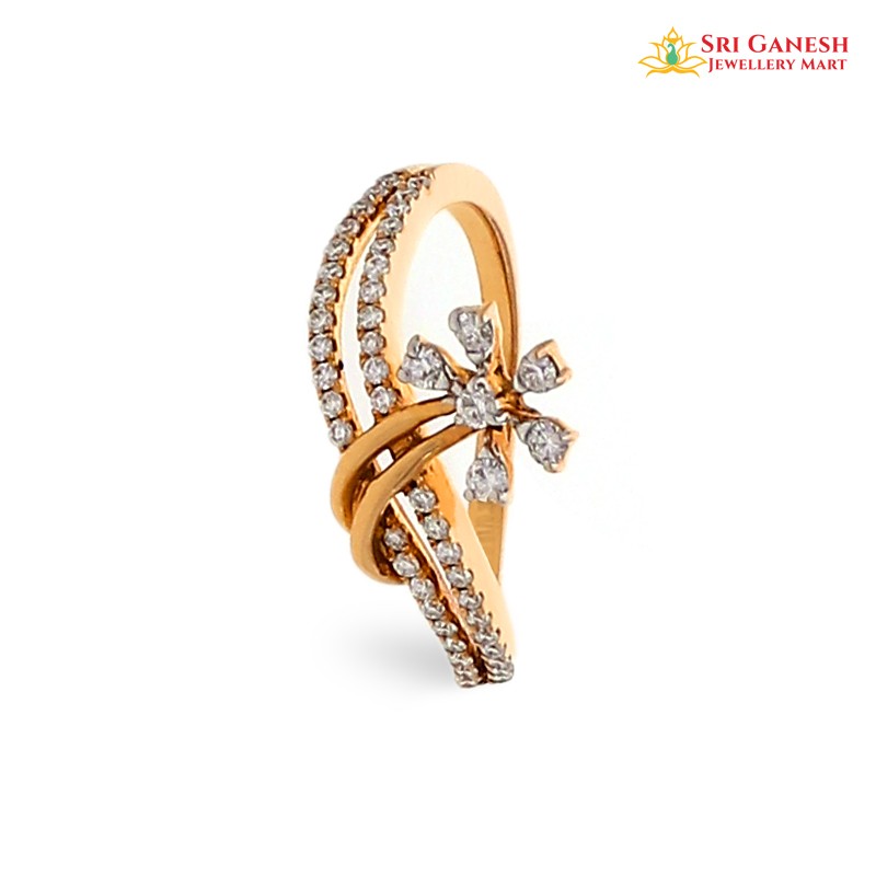 Camelia Diamond Ring