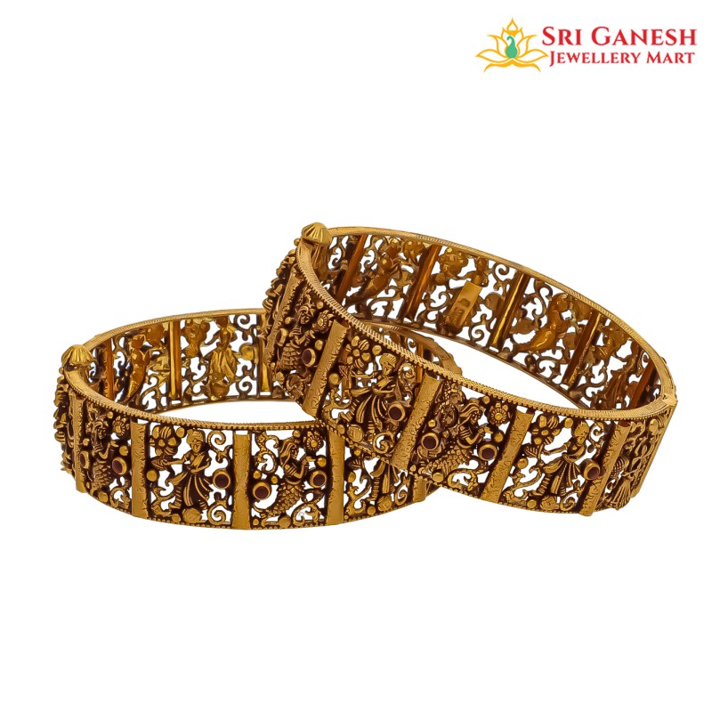 Sayali Nakshi Bangles