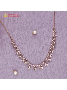 Bela Diamond Necklace