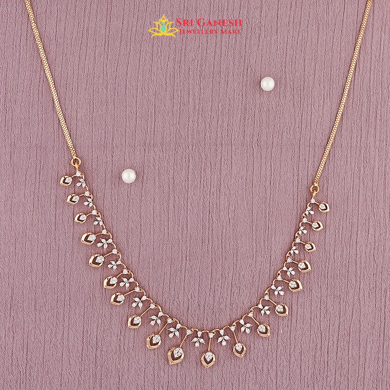 Naiti Diamond Necklace