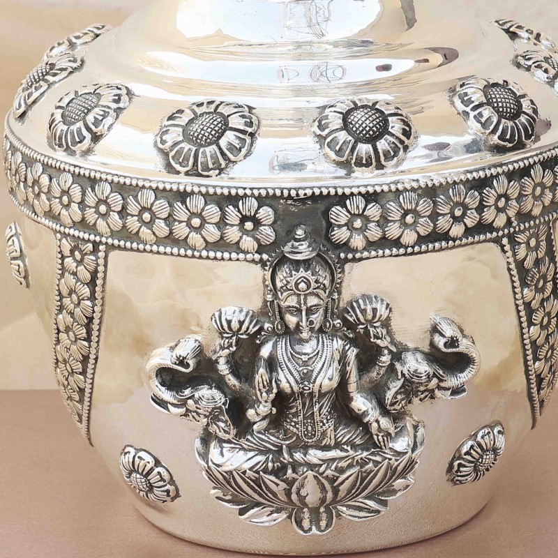 Silver Antique Kudam